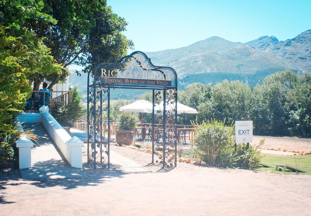 Affittacamere Rickety Bridge Manor House Franschhoek Esterno foto