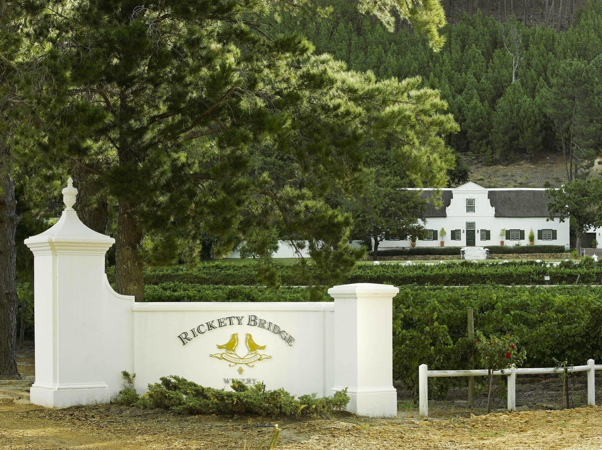 Affittacamere Rickety Bridge Manor House Franschhoek Esterno foto