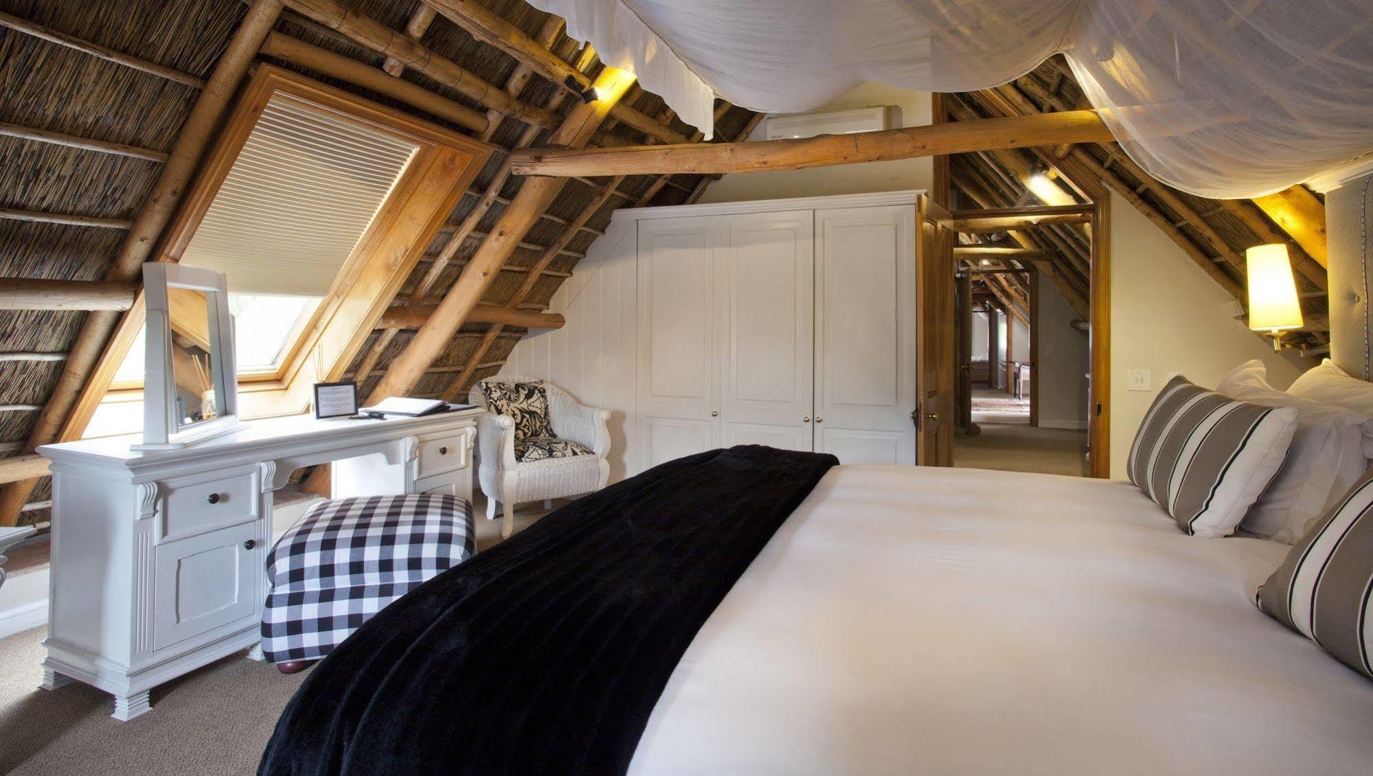 Affittacamere Rickety Bridge Manor House Franschhoek Esterno foto